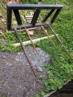 Vidle na balíky - 4