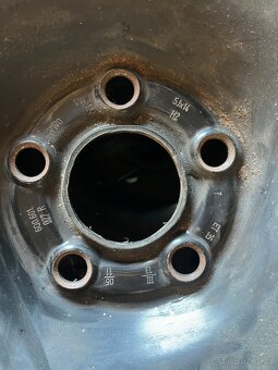 Letní pneumatika 165/70 R14 + plechový disk (ET 35, 5Jx14) - 4