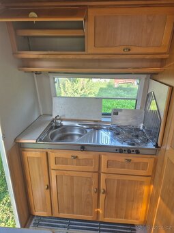 Karavan Hymer Eriba Nova C 390 - 4
