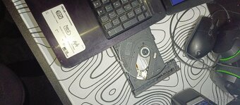Notebook asus f556u - 4