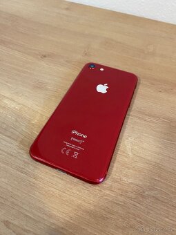 Apple iPhone 8 64GB - 4