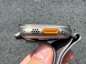 Apple Watch Ultra 2 - baterie 98% - Natural Titanium - 4