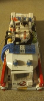Prodám poskládaný lego set č. 10274 Ghost Busters Ecto-1 - 4
