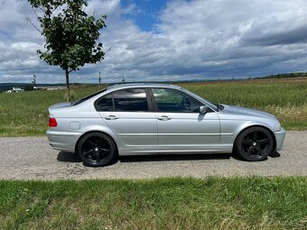 BMW E46 328i Sedan - 4