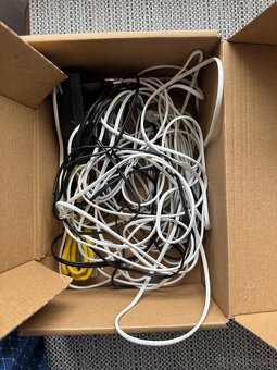 Router Zyxel - 4
