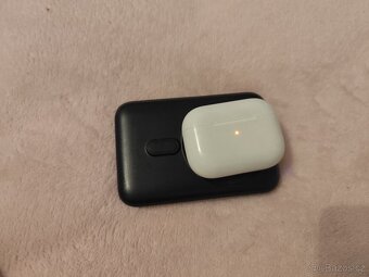 Nabíjecí pouzdro MagSafe pro AirPody Pro 1 - 4