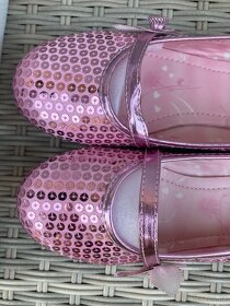 Nové nenošené třpytivé balerínky vel. 34 - 4