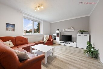 Prodej RD 5+2 v obci Kunovice s dvorkem a zahradou, okr. Uhe - 4