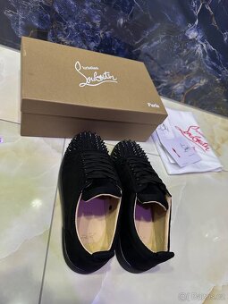 Christian Louboutin - 4