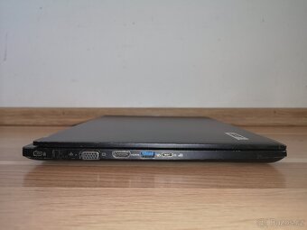 Čtyřjádrový notebook Acer TravelMate X 3410 - 4