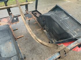 Prodám kabinu na zetor - 4