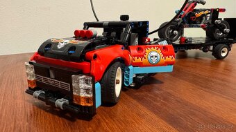 LEGO Technic 42106 Kaskadérská vozidla - 4