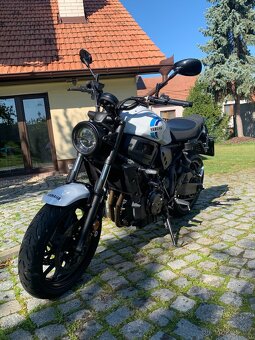 Yamaha XSR 700 (2022) - 4