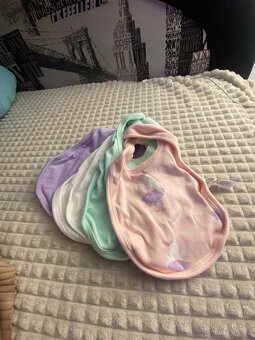 Capáčky a bryndáky - 4