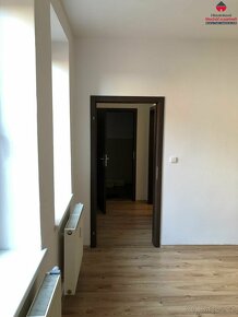 Pronájem bytu 1+kk 28 m², Ostrava - Vítkovice - 4