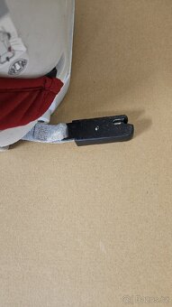 Autosedacka Britax romer, isofix. Cervena - 4