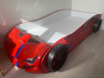 Postel - auto - 4