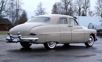 1950 Mercury Eight Sport Sedan - 4