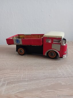 Retro plechové autíčko - 4