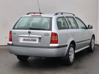 Škoda Octavia 1.6i , 75 kW benzín, 2010 - 4