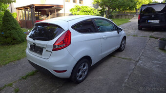 Ford Fiesta 1.4i, 71kW, rok 2011/12, 60t km - 4