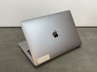 MacBook Air 13" 2018 / 128GB / i5 / SG - 4