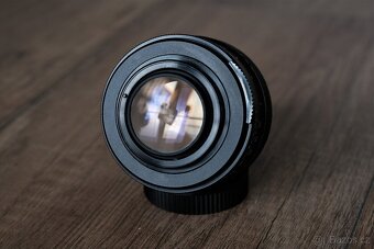 Tomioka Auto Revuenon 55mm f/1.4 - (M42) - 4