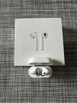 Apple Airpods II Gen (originál) - 4