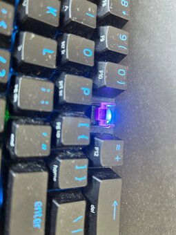 Prodám klávesnici Razer Huntsman Mini (černá) - 4