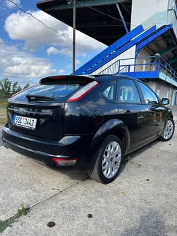 Ford Focus 1.6 - 4