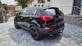 KIA SPORTAGE 1.6 GDi 99 KW.NAVI.KAMERA.TEMPOMAT.TAZNÉ.8x ALU - 4