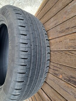 Continental 205/55R16 - 4