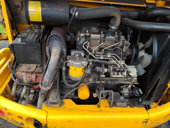 Mini bagr JCB 802, rok 2004, 315 000Kč + DPH - 4