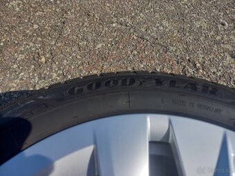 Zimní NOVÝ komplet Škoda Octavia IV+ 205/55R17 GoodYear - 4
