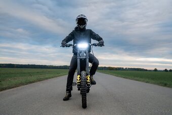 Elektrická motorka s výkonem 27kW - 4