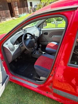 Dacia Logan 1.6 - 4