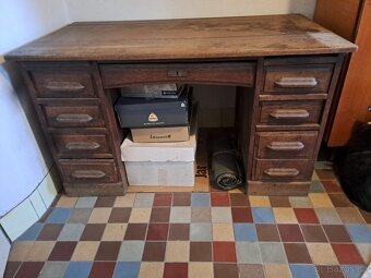 Prodám dubový stůl - 4