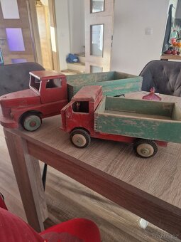 Staré auta  80 let - 4