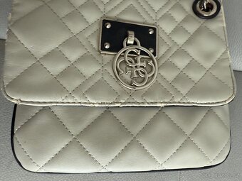 Kabelka Guess - 4