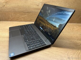 Dell Latitude 5500, i5, 8GB, 256 SSD, podsvícený, TOP STAV - 4