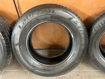 Prodám gumy 215/70/16 - 4