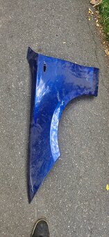 Levy predni blatnik na bmw 1 e87 - 4