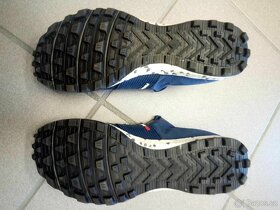 Trailové běžecké boty do terénu NVii TerraTT, vel. UK 8,5 - 4