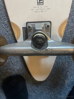 Longboard globe - 4