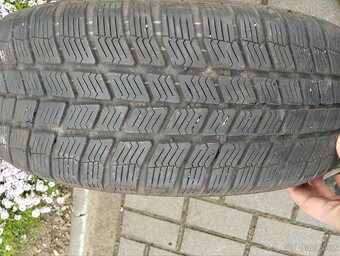 Pneu 185/55 R15 - 4