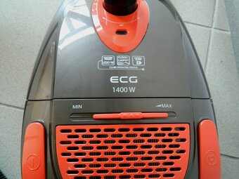 Vysavač ECG - 1400W - 4