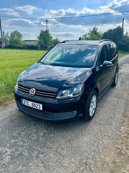 Volkswagen Touran 1.6 TDI 2011 7 místný - 4