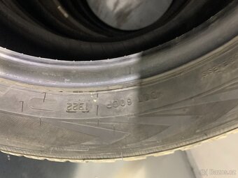 Zimní pneu 205/55/16 Nokian WRD4 91T sada č.8077 - 4