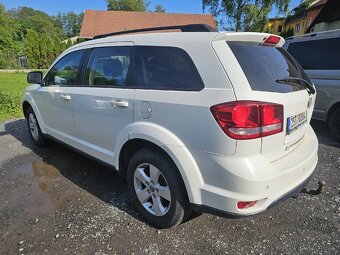 Fiat Freemont 2,0JTD (103kw) 2011 - 7míst - TOP STAV - 4