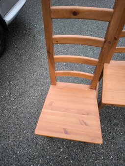 S DOVOZEM 2x židle ikea masiv. Viz foto. Cena za obě - 4